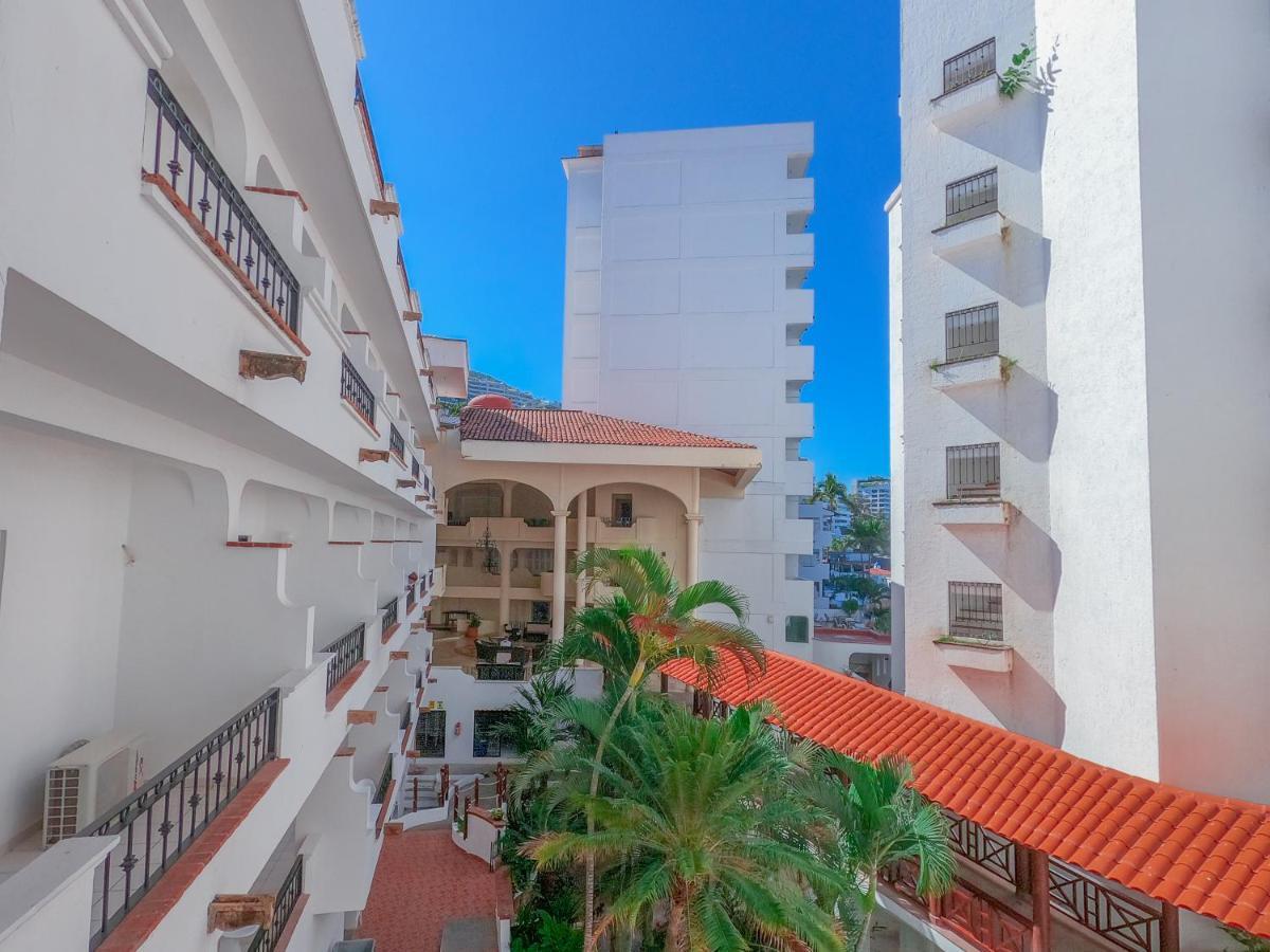 Tropicana Hotel Puerto Vallarta Exterior foto